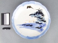 彩繪山水紋盤藏品圖，第1張