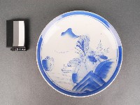 青花山水紋盤藏品圖，第1張