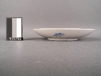 青花山水紋盤藏品圖，第2張