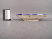 青花桃紅彩魚紋盤藏品圖，第2張