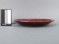 赤釉盤藏品圖，第2張