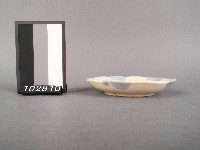 藍彩花卉紋碟藏品圖，第2張