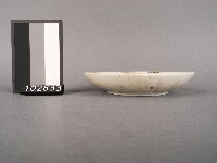 綠釉花卉紋碟藏品圖，第2張