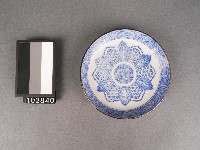 青花花卉紋碟藏品圖，第1張