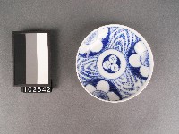 青花花卉紋碟藏品圖，第1張