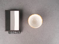 黃金釉杯藏品圖，第2張