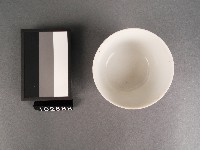 彩繪花卉紋杯藏品圖，第2張