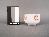 彩繪花卉鶴紋杯藏品圖，第1張