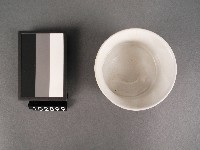 彩繪花卉紋杯藏品圖，第2張