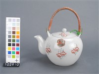 金紅彩花卉鶴紋茶壺藏品圖，第1張