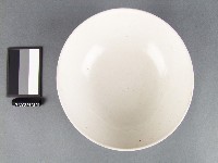 黃金釉青花桃紅彩花卉紋碗藏品圖，第2張