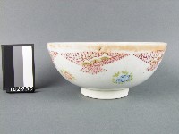 黃金釉彩繪扇形紋碗藏品圖，第1張