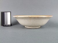 黃金釉彩繪花卉紋碗藏品圖，第2張