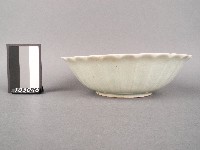 三彩花卉紋碗藏品圖，第2張