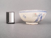 青花紅彩竹鳥紋碗藏品圖，第1張