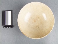 青花紅彩花卉紋碗藏品圖，第2張