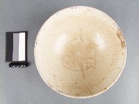 青花紅彩牡丹福字碗藏品圖，第2張