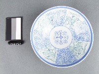 藍綠彩花卉紋碗藏品圖，第1張