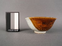 赤藍彩葉紋碗藏品圖，第1張