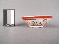 彩繪花卉紋碗藏品圖，第1張