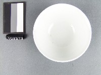 紅綠彩葉紋碗藏品圖，第2張