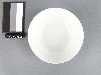 紅綠彩花卉竹葉紋碗藏品圖，第2張