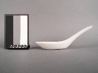 紅彩人物紋湯匙藏品圖，第2張