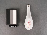 紅綠彩宮燈紋湯匙藏品圖，第3張