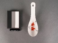 紅黑彩楓葉紋湯匙藏品圖，第1張