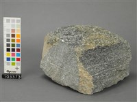 角閃岩(變質岩)藏品圖，第3張