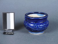 藍地花卉紋香爐藏品圖，第1張