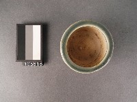 綠釉回字花卉紋香爐藏品圖，第2張