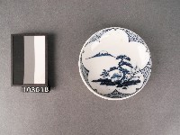 青花山景紋碟藏品圖，第1張