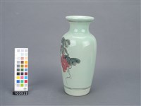 綠釉葡萄紋花瓶藏品圖，第2張