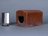 褐釉陶枕頭藏品圖，第2張