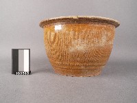 赤釉陶盆藏品圖，第1張