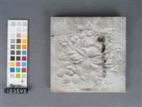 彩繪花卉浮雕磁磚藏品圖，第2張