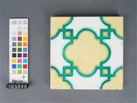 黃綠彩幾何紋磁磚藏品圖，第1張