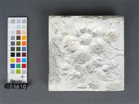 彩繪花卉紋浮雕磁磚藏品圖，第2張