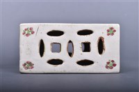 彩繪花蝶鳥紋枕藏品圖，第9張