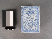 青花龍紋盒藏品圖，第2張