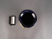 藍地彩繪人物紋花瓶藏品圖，第2張