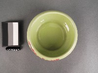 綠地花卉紋水仙盤藏品圖，第2張