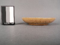 紅藍彩花卉紋盤藏品圖，第2張