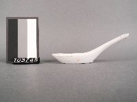 紅彩蝦紋湯匙藏品圖，第2張