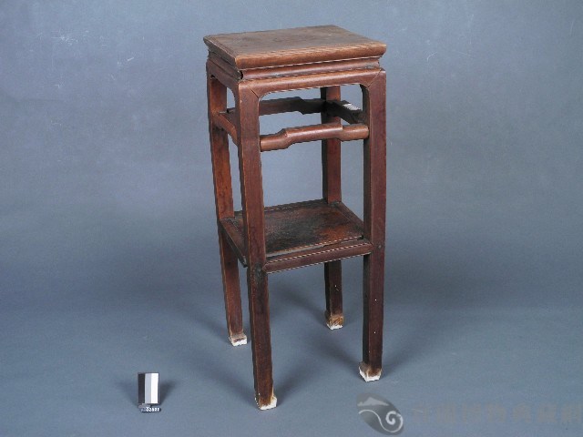 高桌藏品圖，第1張