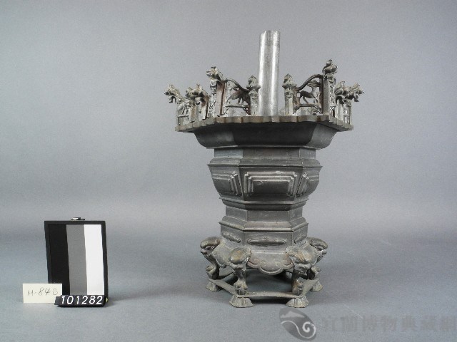 錫燭台藏品圖，第1張