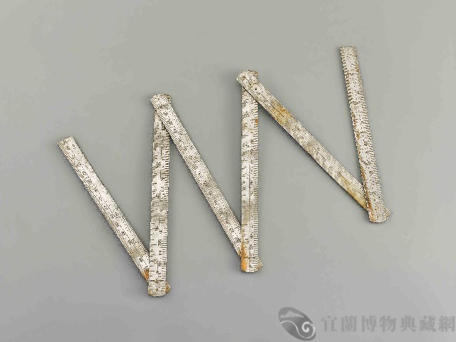 六折尺藏品圖，第1張
