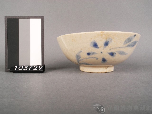 青花花卉紋碗藏品圖，第1張