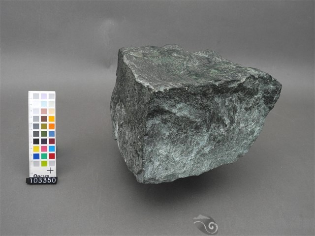 蛇紋岩藏品圖，第3張
